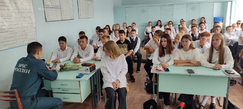 Всероссийский открытый урок по основам безопасности жизнедеятельности прошел в первый учебный день.